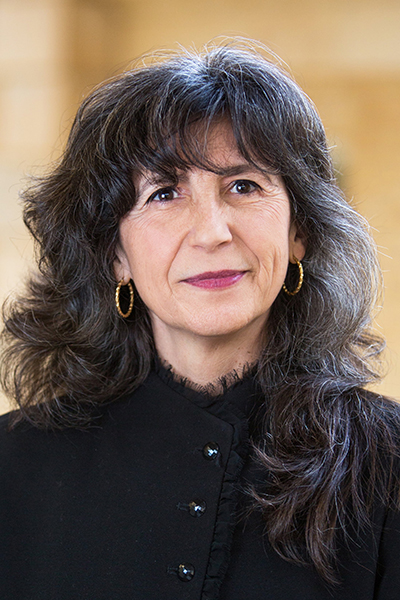 Dr. Alicia Re Cruz